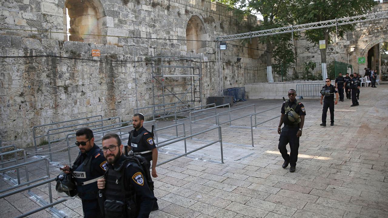 Muslim leaders urge a return to holy site in Jerusalem
