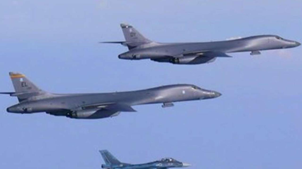 US bombers perform flyover of Korean peninsula 