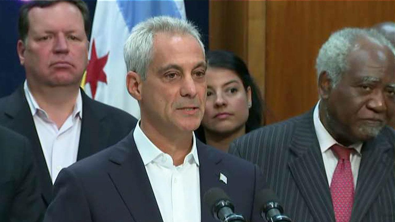 Sanctuary city showdown: Chicago sues DOJ for funding threat | Fox News