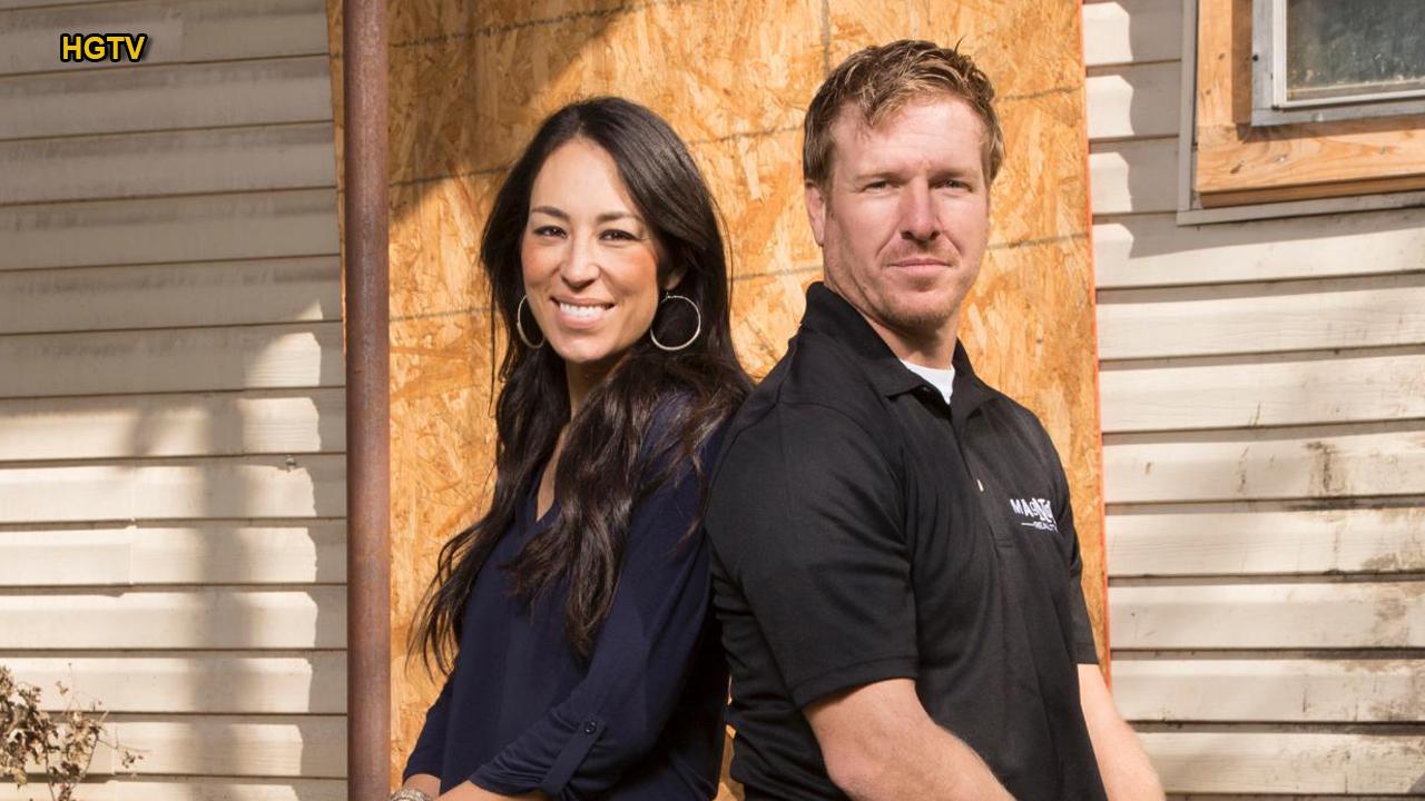 'Fixer Upper' couples flock to Airbnb to cash in