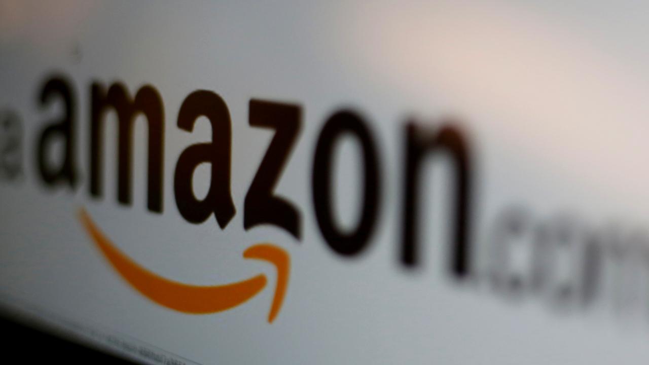 Amazon considers selling concert tickets