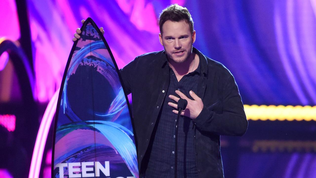 Teen Choice Awards: Chris Pratt, Vanessa Hudgens win big