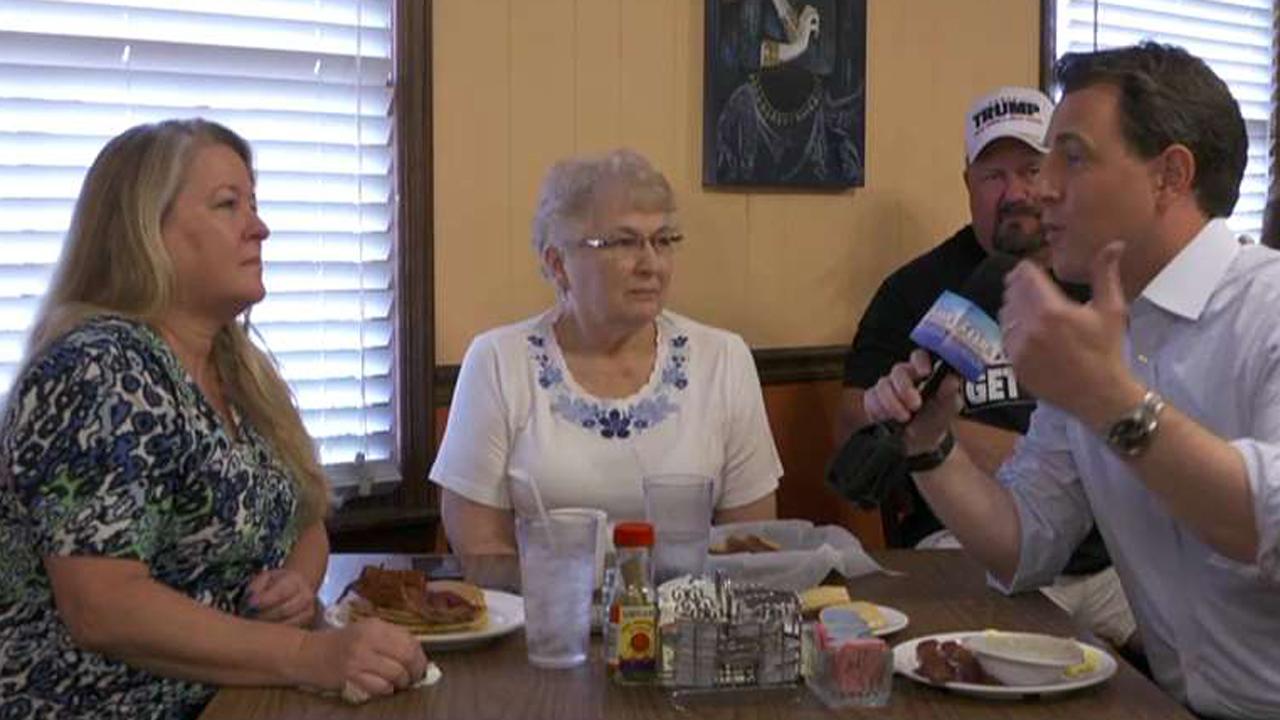 Breakfast with 'Friends': Diners talk special election