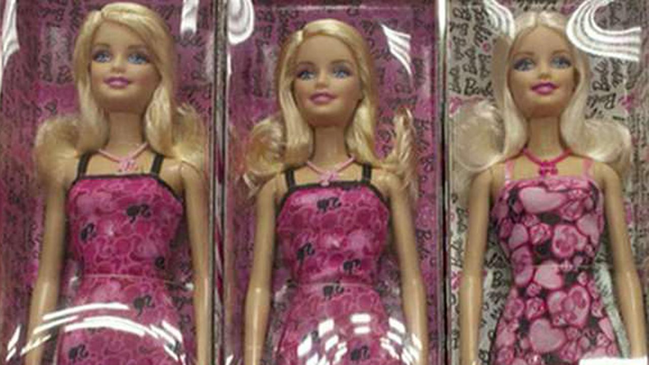 Airport security stumbles on 'Barbie doll' bomb