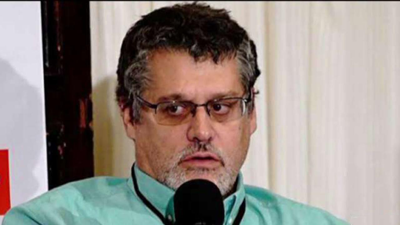 Reports: Trump dossier figure questioned on Capitol Hill
