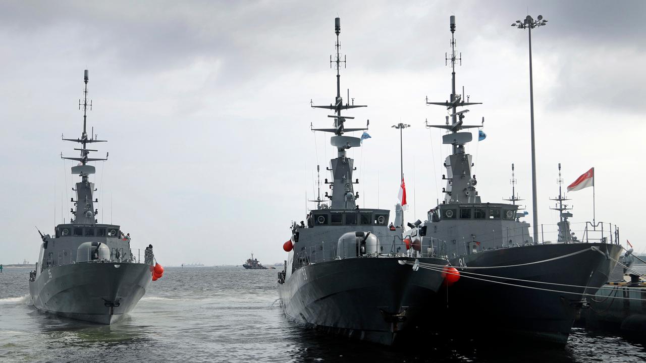 Sisa-sisa 3 Marinir yang tewas dalam kecelakaan pesawat di lepas pantai Australia ditemukan