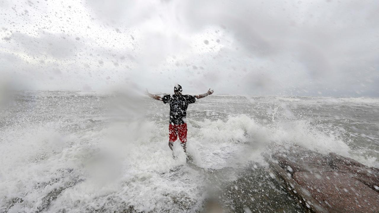 Hurricane Harvey predicted to make landfall at Category 3