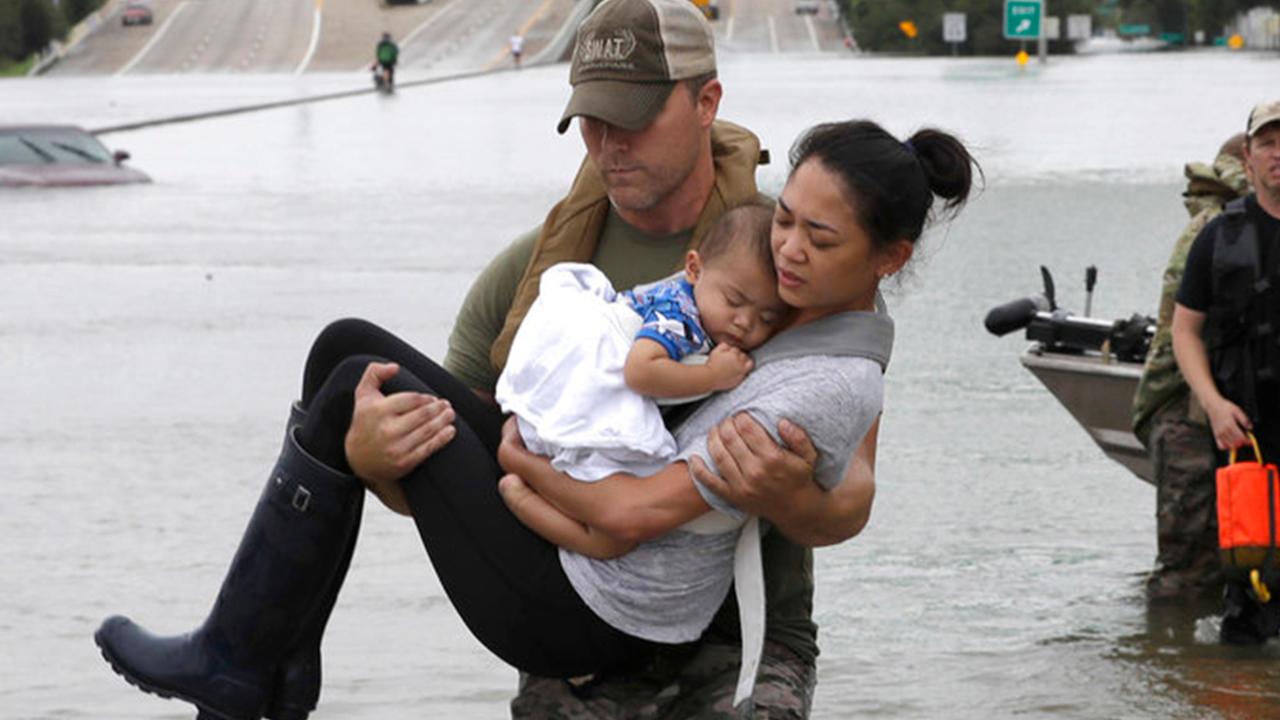 Hurricane Harvey: Ordinary American heroes inspire