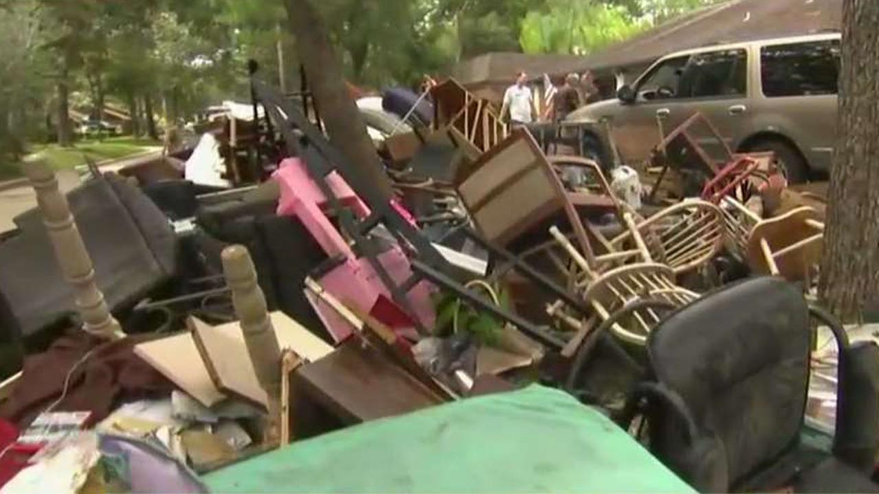 Agonizing clean-up process begins in Dickinson, Texas