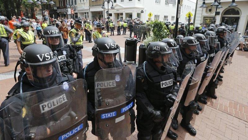 Lawsuit targets police 'standing down' in Charlottesville