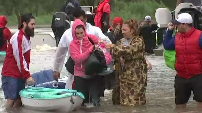 Journalists and Texas rescues 