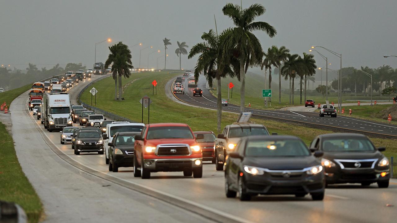 Floridians face dwindling options to escape Hurricane Irma