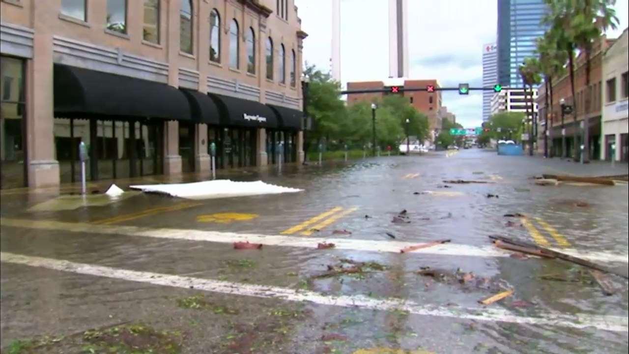 Irma's storm surge floods downtown Jacksonville