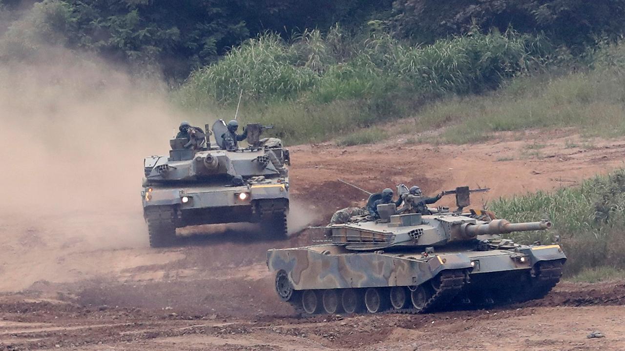 South Korea, US Marines hold military exercises