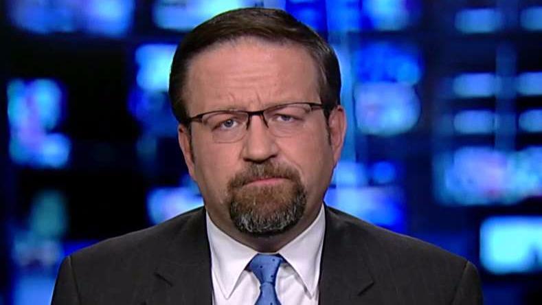 Gorka: A Roy Moore victory in Alabama strengthens Trump
