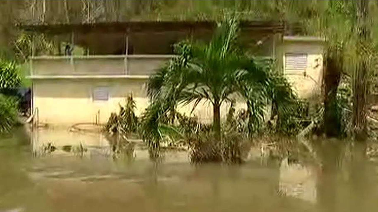 Thousand evacuated in Puerto Rico as dam threatens to fail