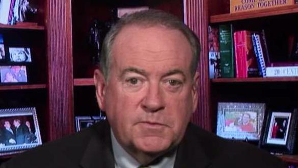 Huckabee to NFL: Tell players to protest on their own time