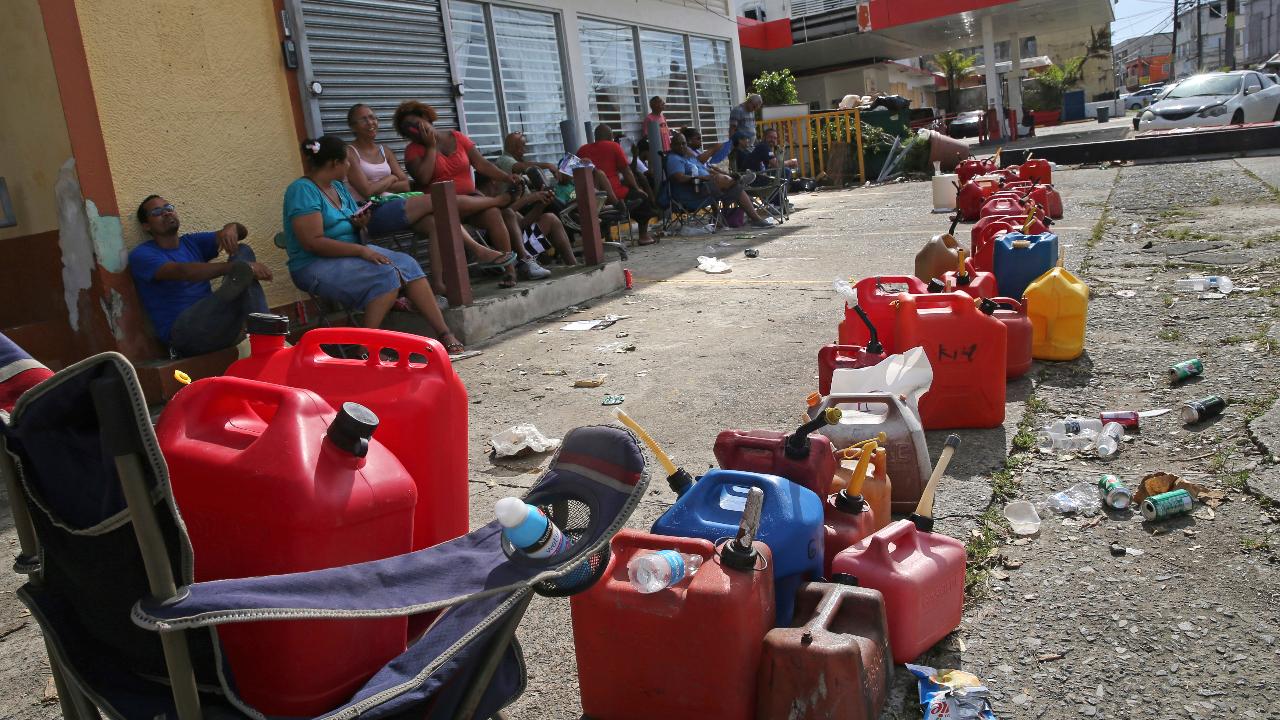 Crisis in Puerto Rico with millions without water, power