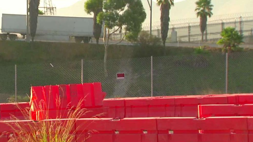 Construction begins on prototypes for new border wall