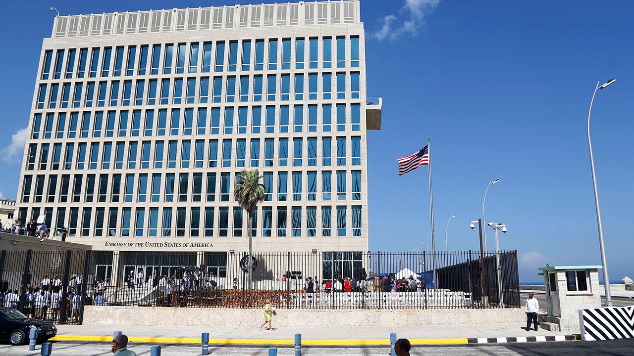 Health attacks prompt US to warn Americans not to visit Cuba