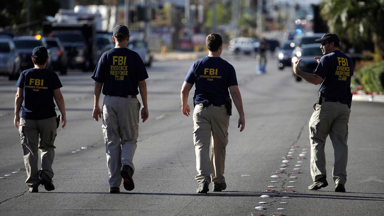 Investigators probe whether Las Vegas gunman had help
