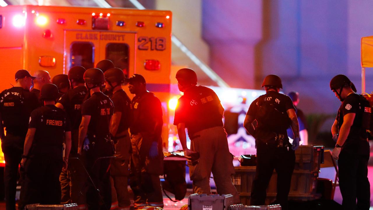 Did the Las Vegas gunman act alone?