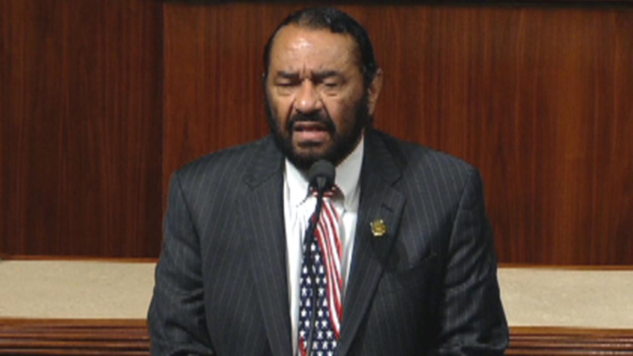 Rep. Green introduces articles of impeachment against Trump
