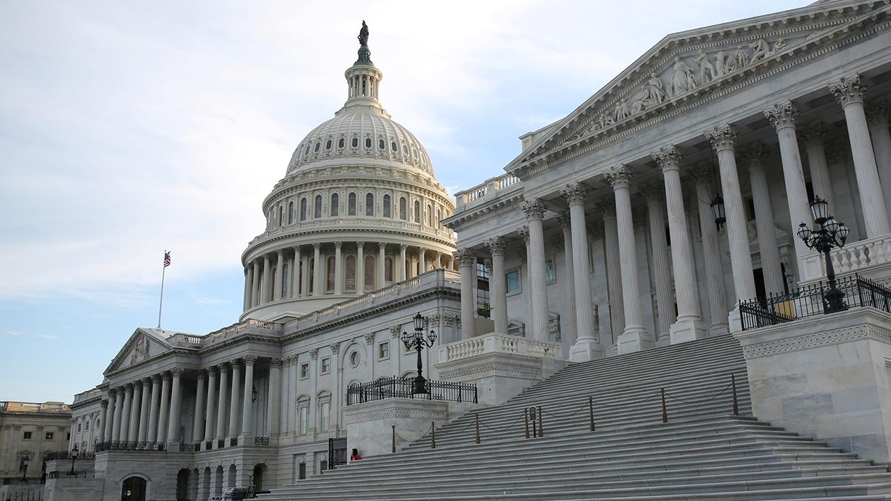 Senate holds first vote toward budget legislation