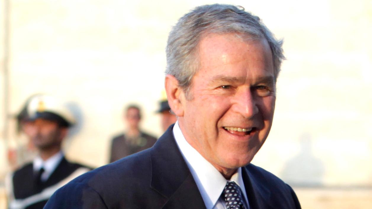 Former President George W. Bush receives the Thayer Award 