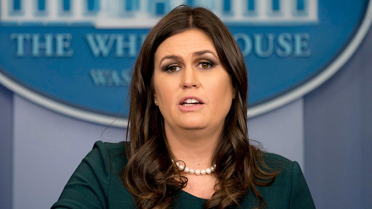 Sanders defends Kelly's remarks about Rep. Wilson