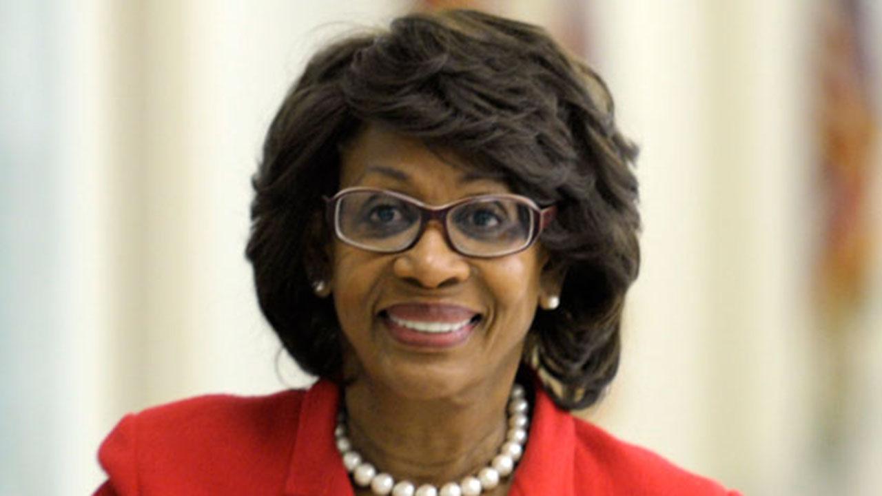 Rep. Maxine Waters says she will 'take Trump out'