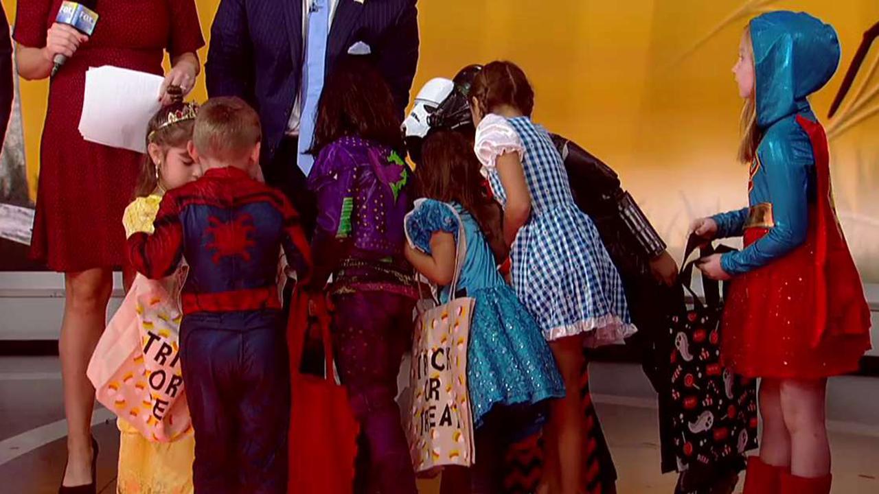 'Fox & Friends' gets a visit from trick-or-treaters