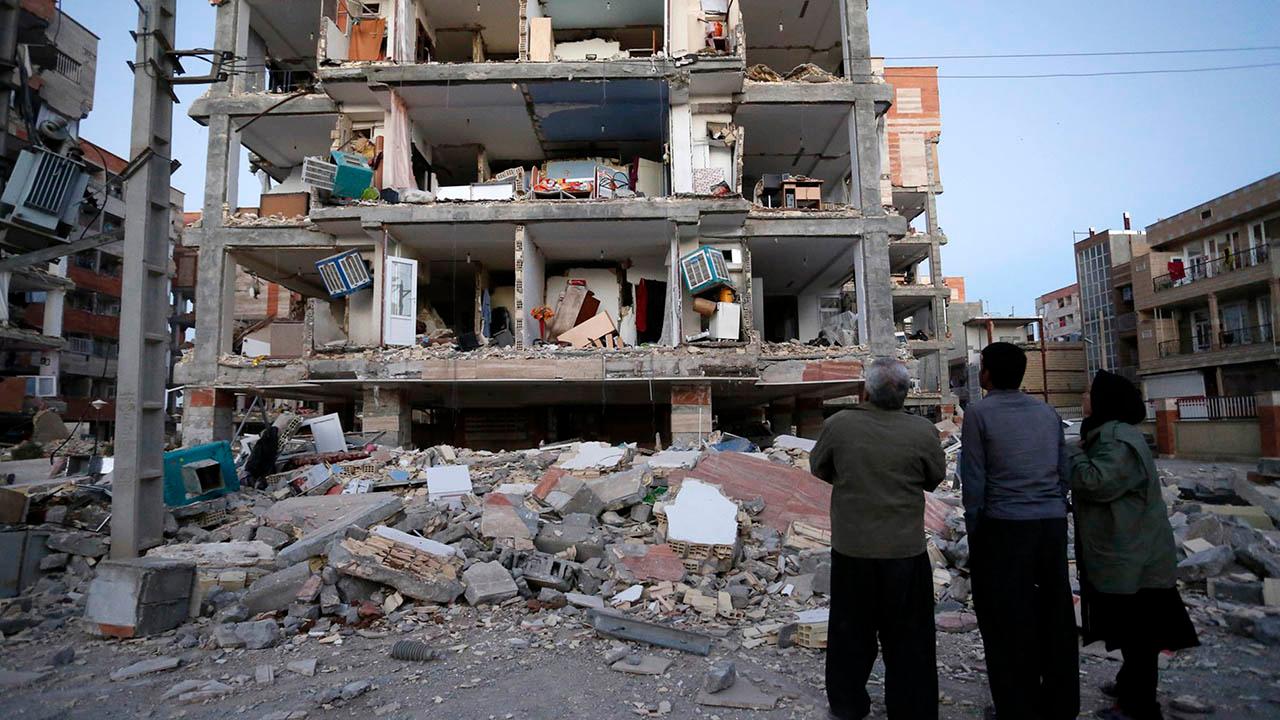 Massive earthquake leaves over 300 dead in Iraq-Iran