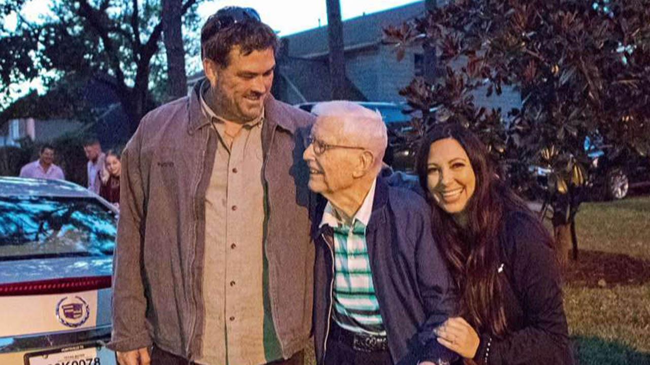 Luttrells' rally Texas community to rebuild WWII vet's home