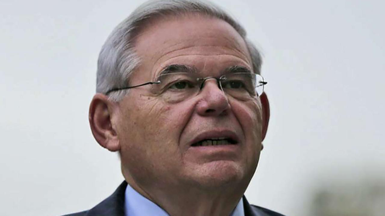 Jurors in Menendez case tell judge they can't reach verdict