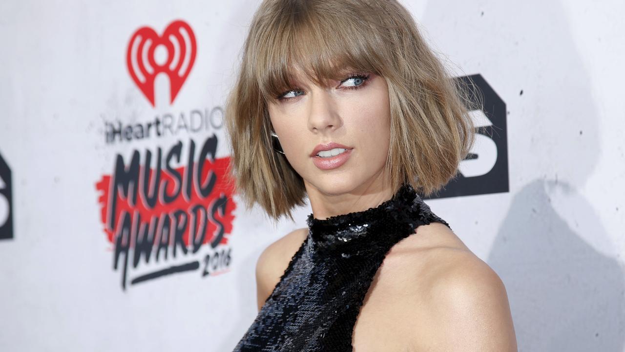 Dear Taylor Swift, thanks for NOT telling me about your politics Fox News