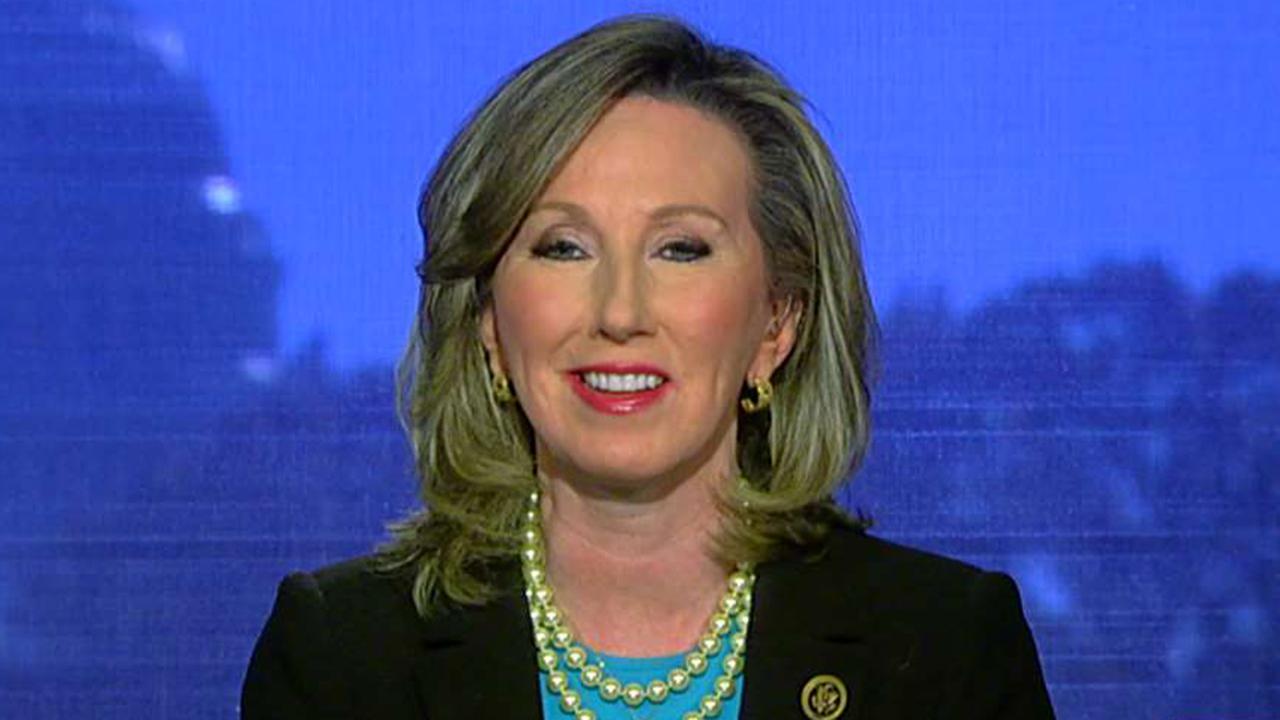 Comstock pushes for anti-harassment training on Capitol Hill