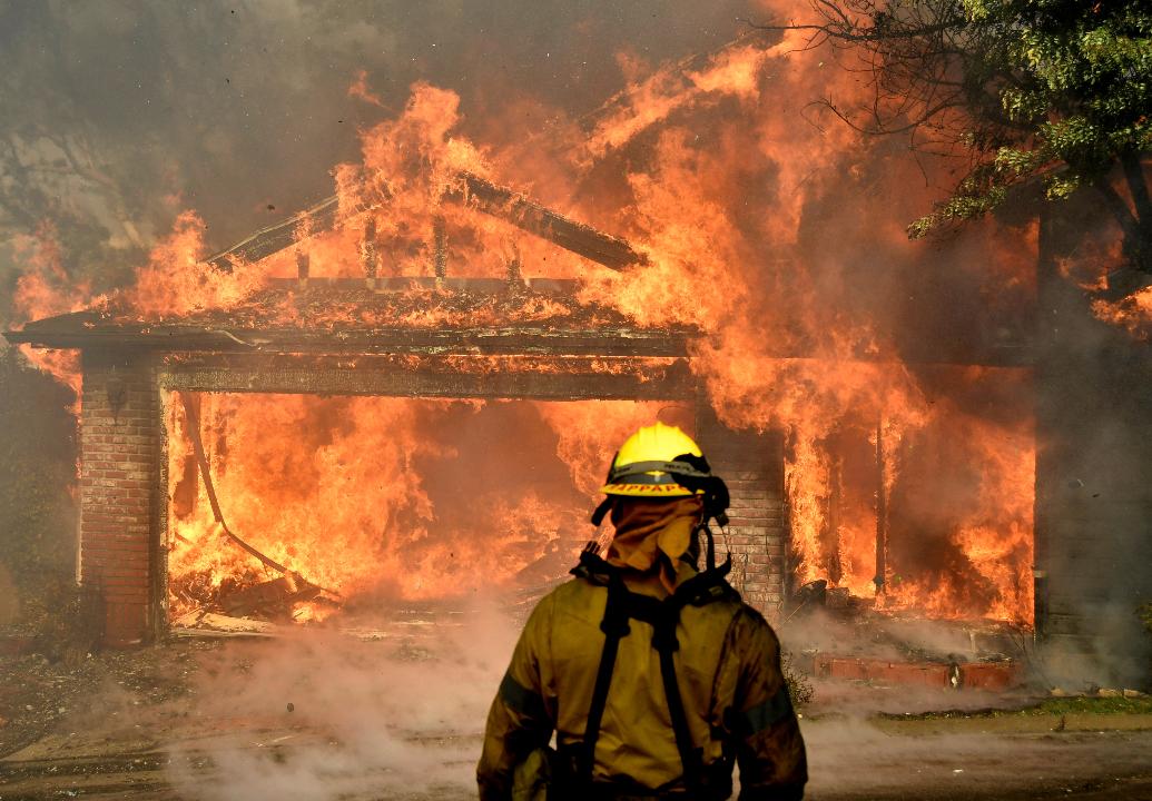 California wildfires continue to rage