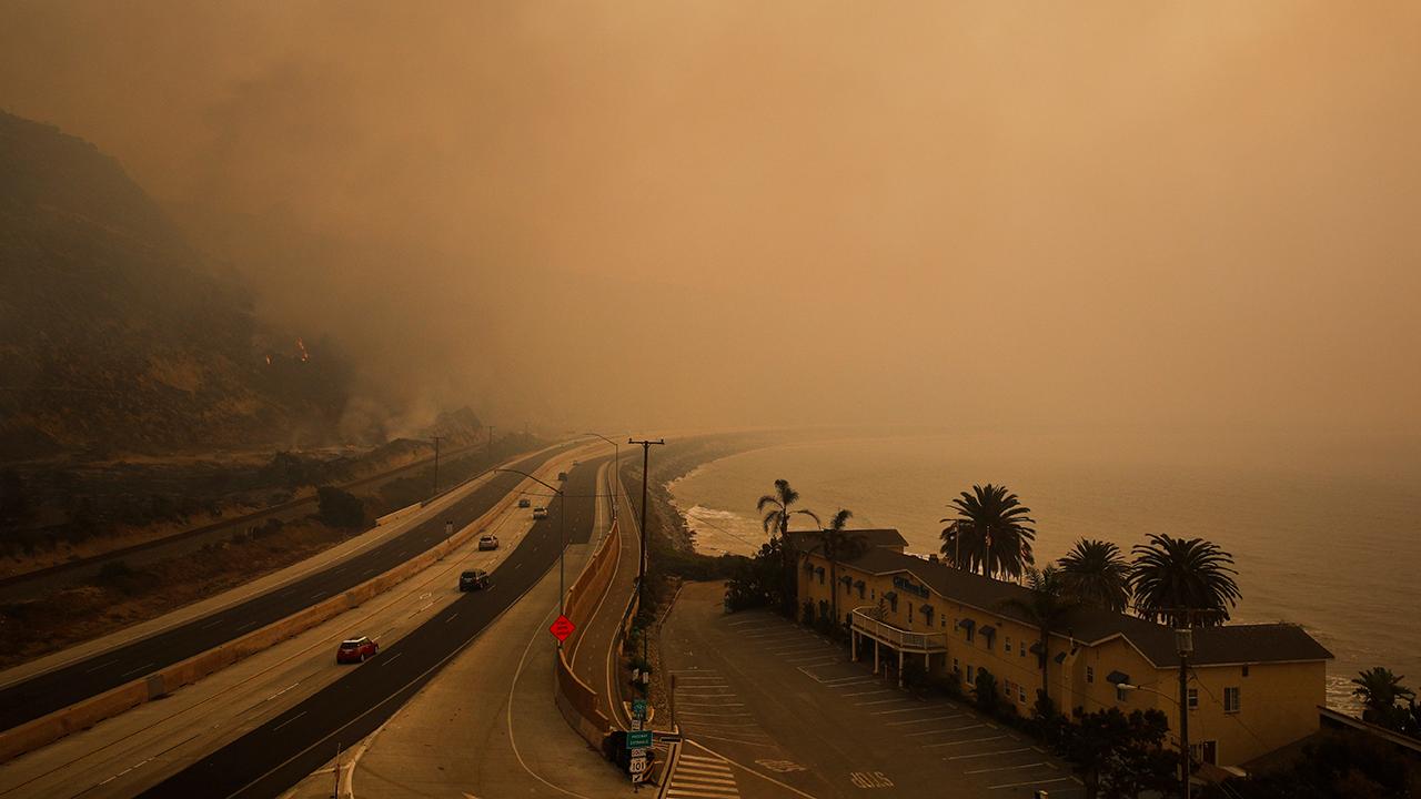 Air quality continues to worsen as fires ravage California