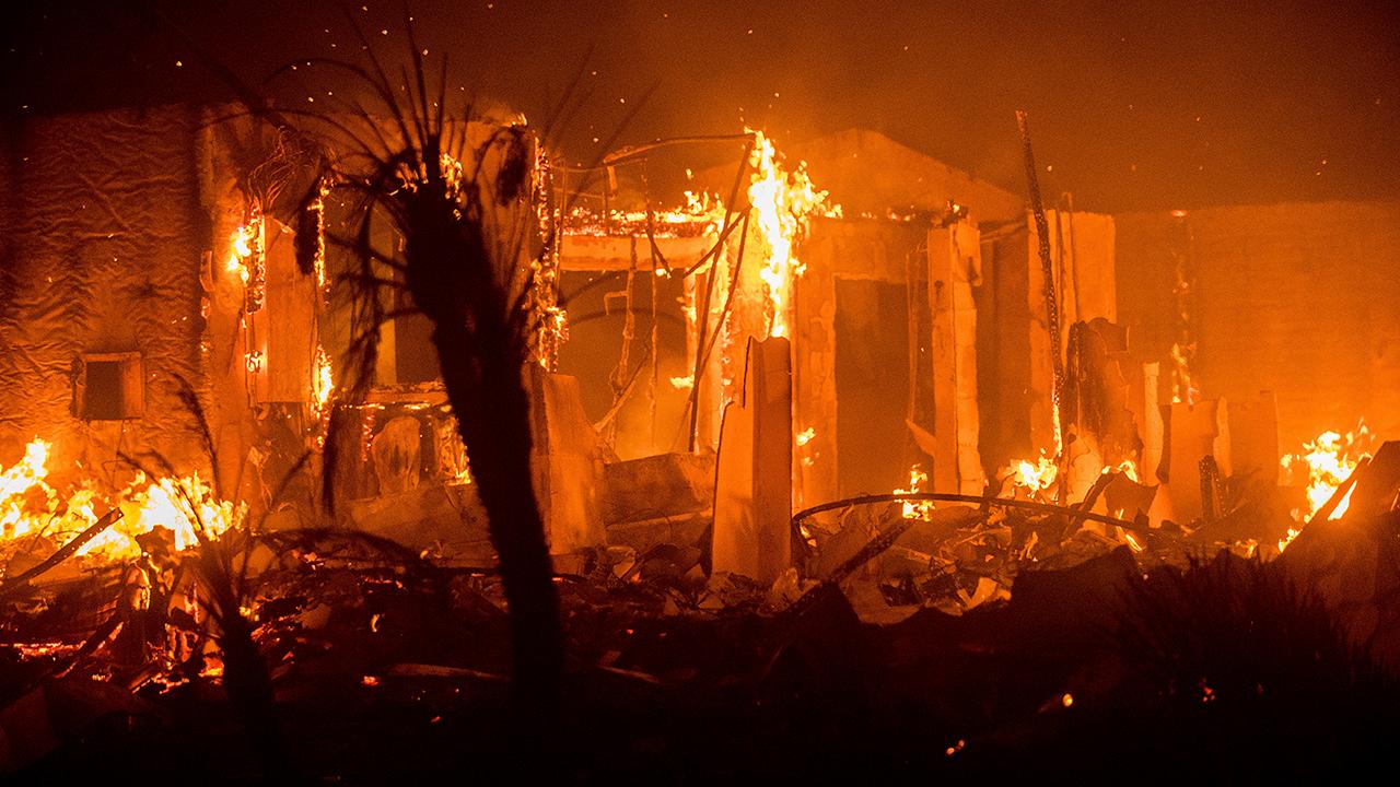 6 large wildfires burning across southern California