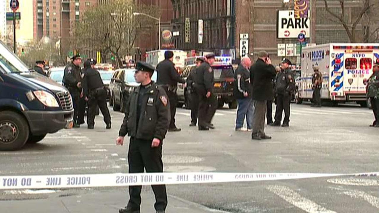 Authorities comb through evidence of New York bombing