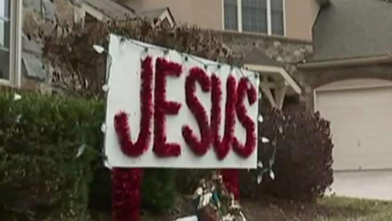 HOA demands family's 'Jesus' sign be removed