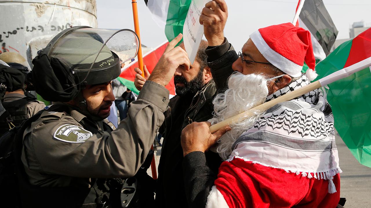Palestinian protesters, Israeli troops clash in Bethlehem