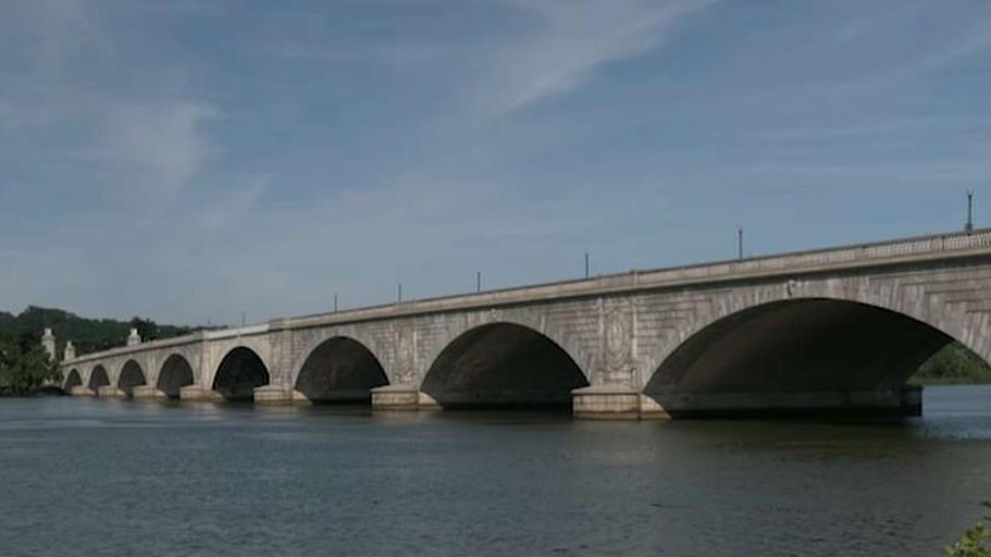 Arlington Memorial Bridge awaits rehab