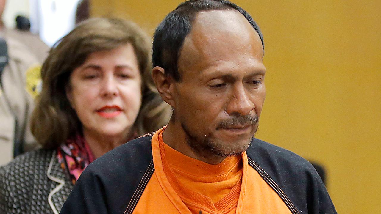 Man acquitted in Steinle case sentenced to probation