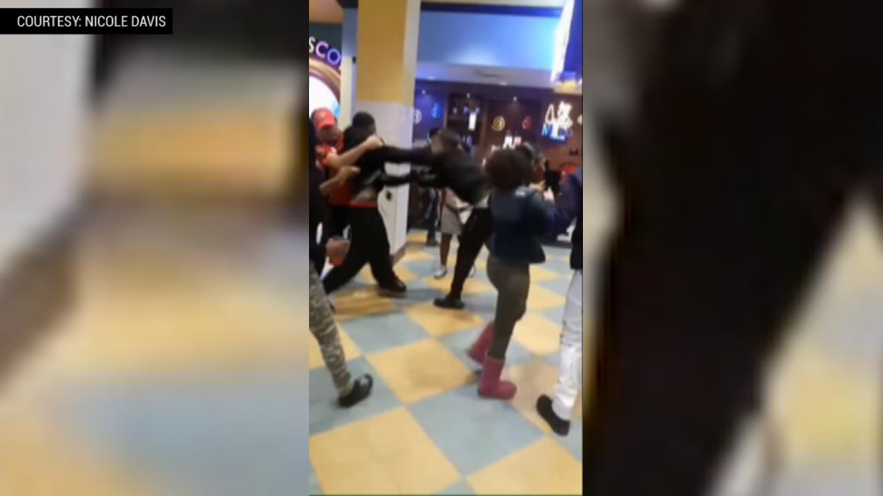 Pizza parlor brawl: Patrons erupt in violent melee over missing cell phone