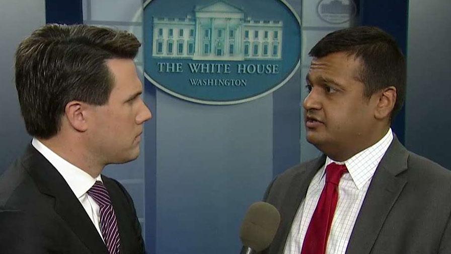 White House: Democrats need to change course, reopen gov't