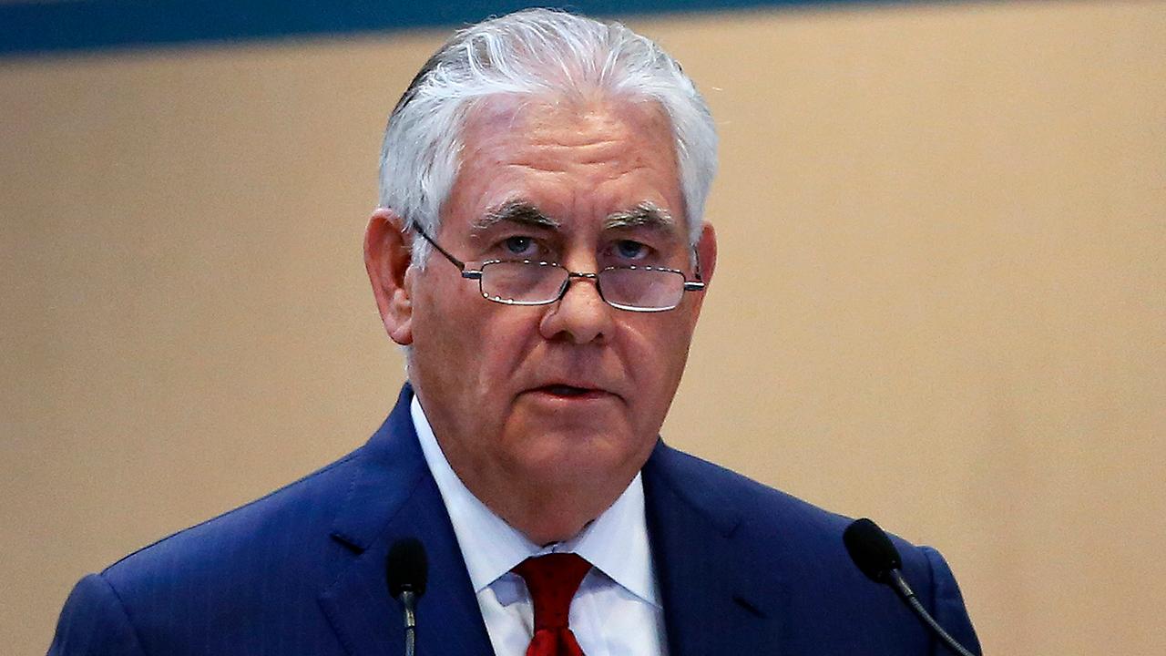 Tillerson points finger at Russia for Syrian chemical attack