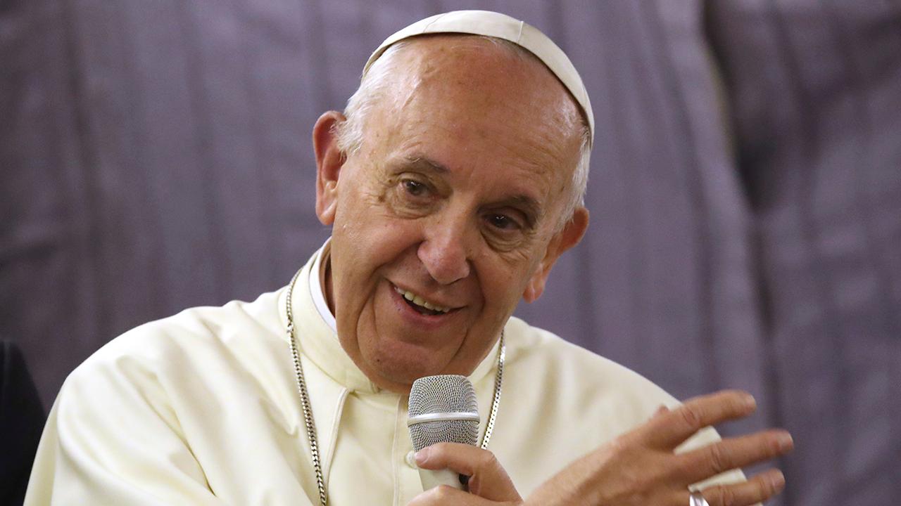 Pope Francis to give speech against fake news