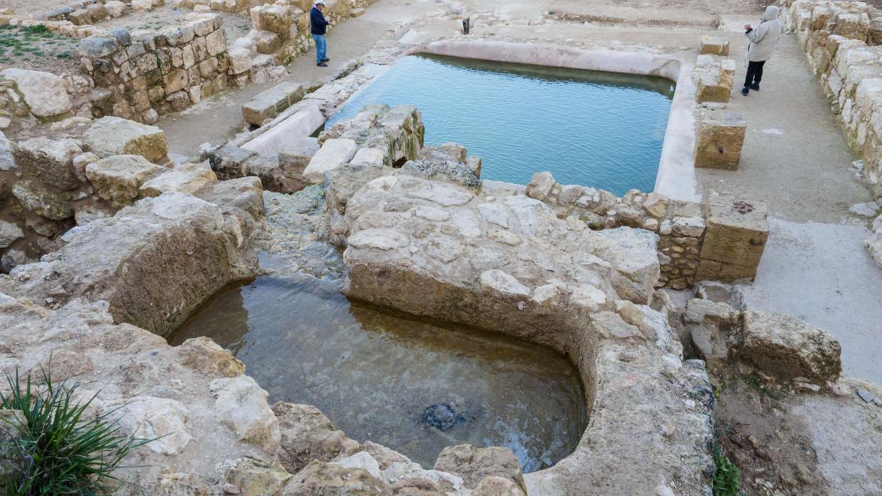 New discovery: Ancient pools may have biblical ties